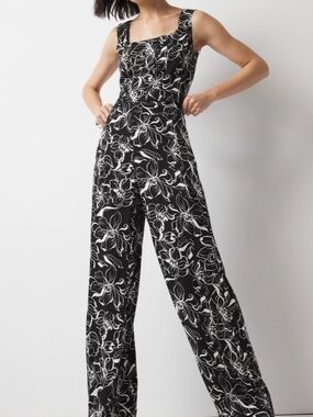 Black & White Floral Corset Top & High-Rise Wide Leg Floral Pant,  size 4